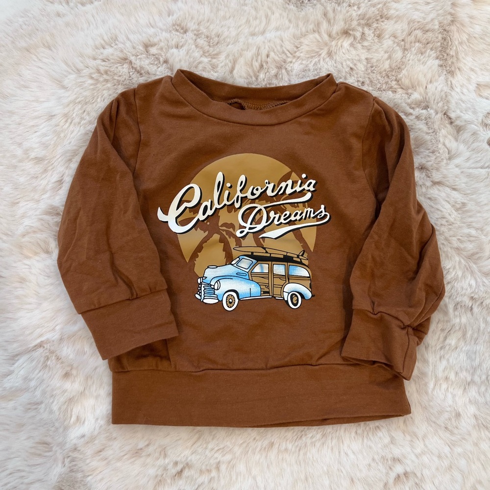 SOLD ❌POST - SET OF 2 - Baby Boys Graphic t shirt and pullover